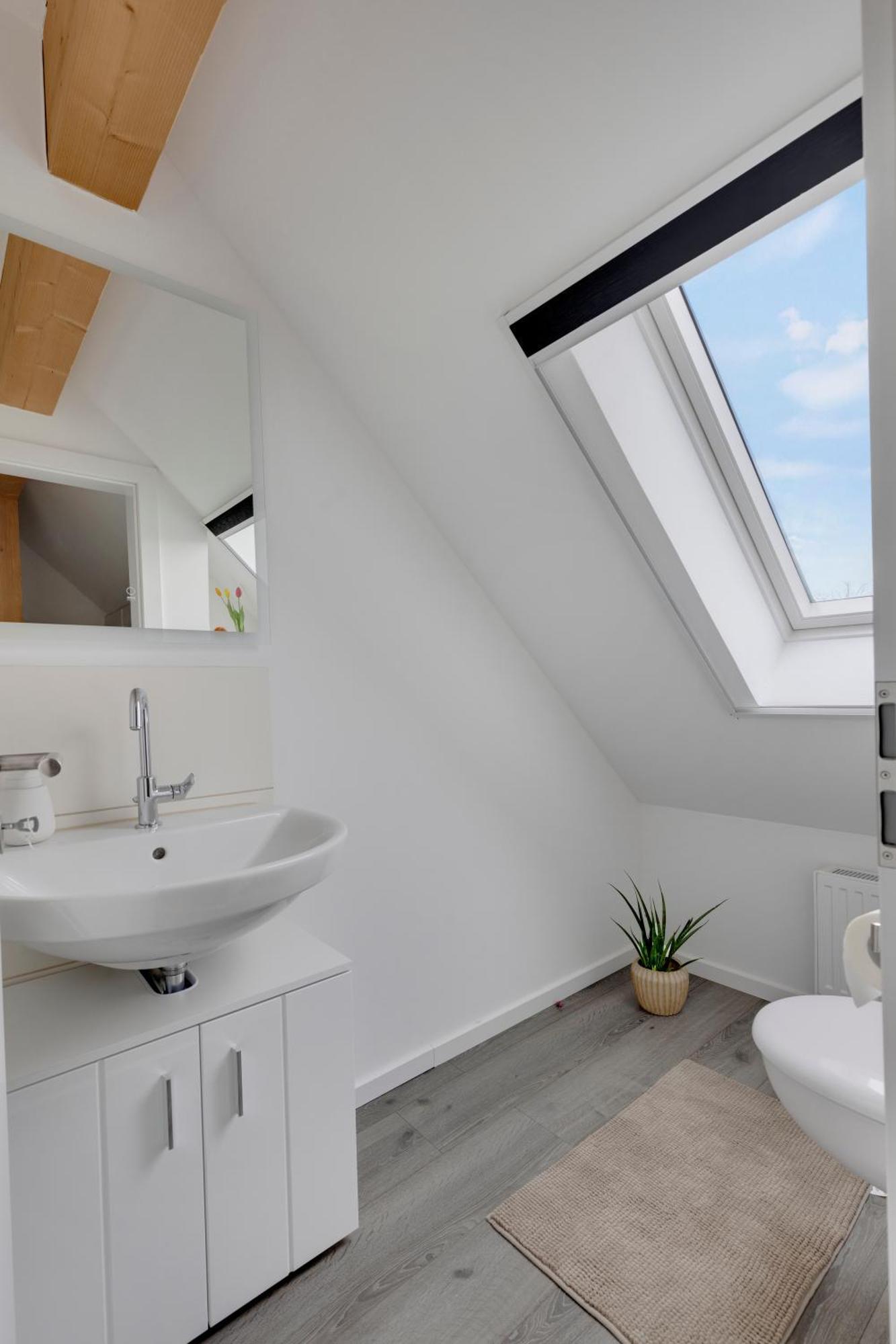 Seezeit, Ferienhaus Bis Zu 6 Personen, 500 Meter Zum Wasser, Mit Garten Hüde Exteriör bild